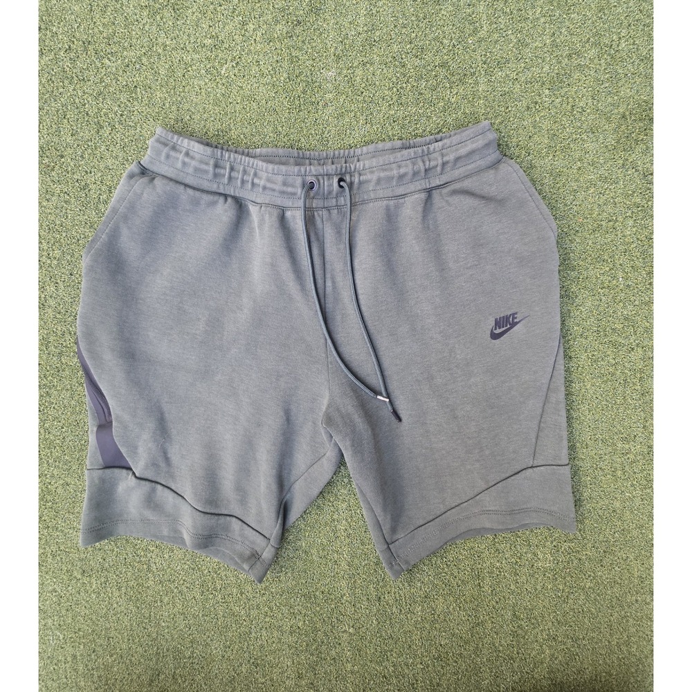 Nike Olive Green MEN'S Shorts Size XL